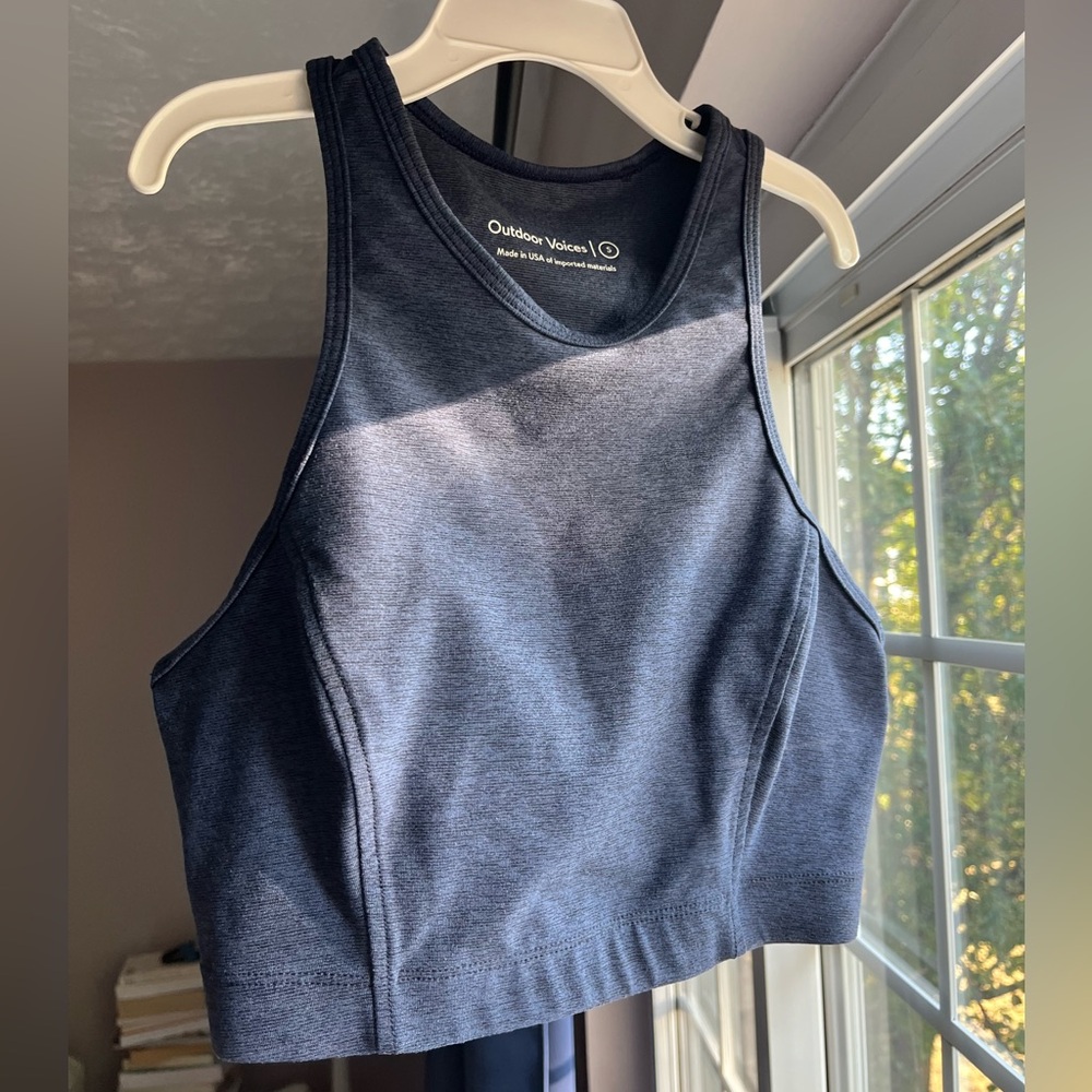 Outdoor Voices cropped athletic top